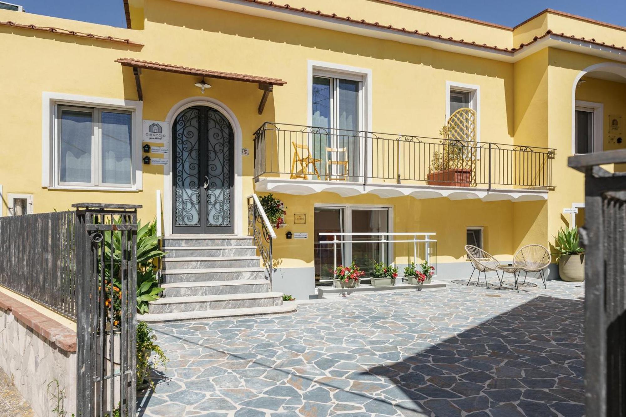 Ciraccio Apartments بروسيدا المظهر الخارجي الصورة