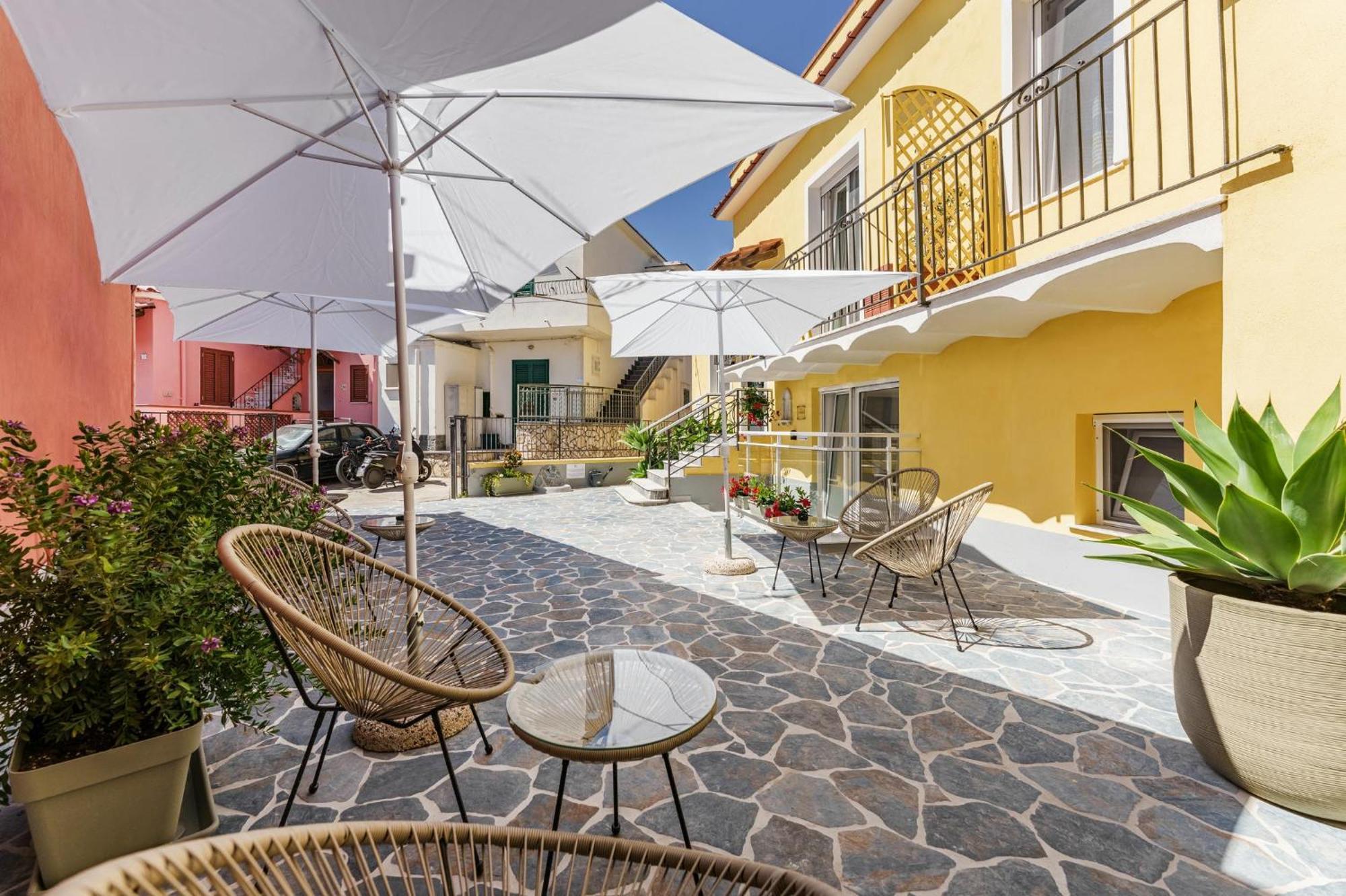 Ciraccio Apartments بروسيدا المظهر الخارجي الصورة